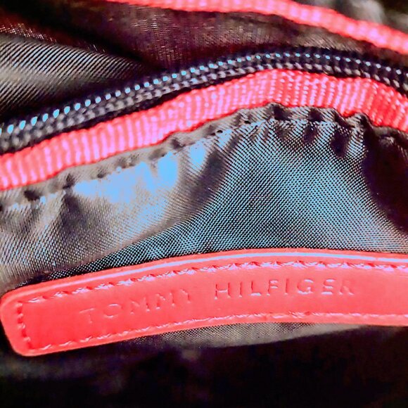 NWOT Tommy Hilfiger Crossbody Bag Women - Picture 5 of 7
